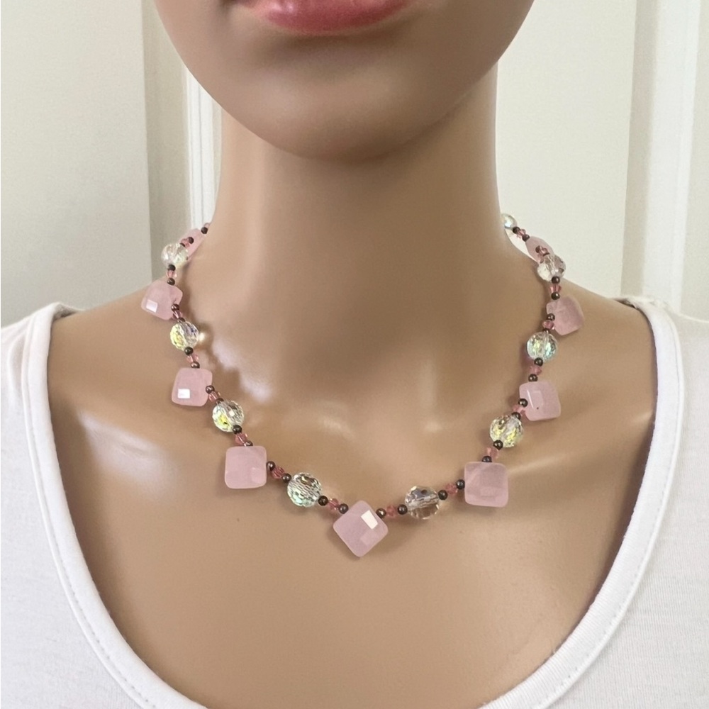 Lovely Faceted Rose Quartz & Crystal Beaded Necklace with Toggle Clasp